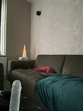 Snapshot of JhonnaFrrr chatting on 12-30-24, 11:59 JhonnaFrrr online show from 12-30-24, 11:59