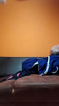 miicheele32 online show from 01-13-25, 05:44