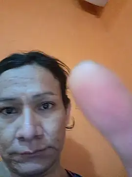 miicheele32 online show from 09-10-25, 11:05