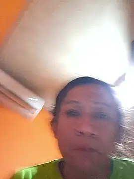 miicheele32 online show from 10-14-25, 08:26