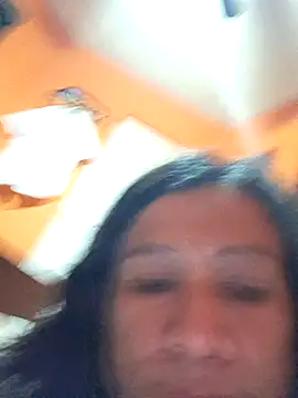 miicheele32 online show from 12-02-25, 08:41