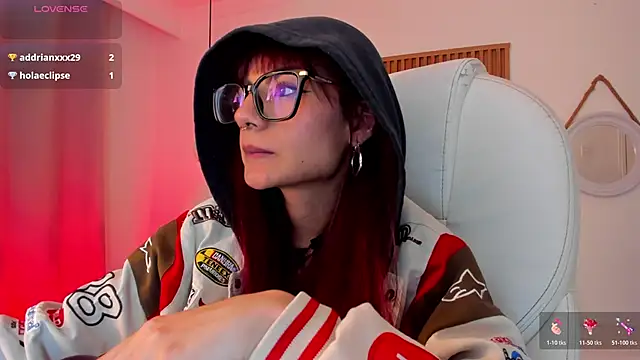 Snapshot of sophiecherry_ chatting on 11-14-25, 11:57 sophiecherry online show from 11-14-25, 11:57