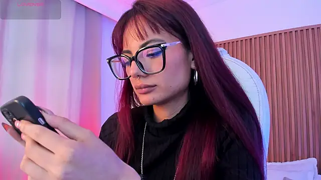 Snapshot of sophiecherry_ chatting on 11-22-25, 09:14 sophiecherry online show from 11-22-25, 09:14