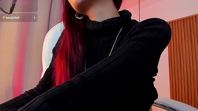 Snapshot of sophiecherry_ chatting on 11-23-25, 09:25 sophiecherry online show from 11-23-25, 09:25