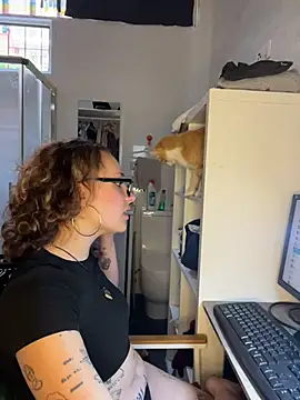 Hawitxui online show from 11-11-25, 10:37