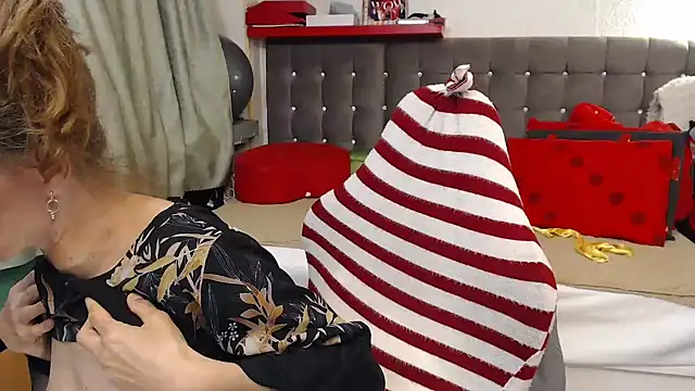 kellyterapy online show from 04-24-26, 02:25