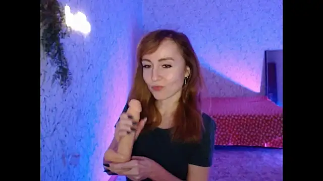 Athena Richards online show from 12-11-24, 05:15