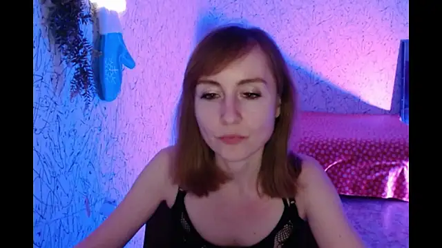 Athena Richards online show from 02-19-25, 03:38