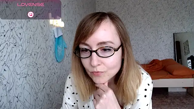 Athena Richards online show from 05-08-26, 09:47