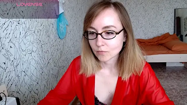 Athena Richards online show from 05-17-26, 10:33