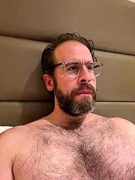 StarrMan99 online show from 12-14-25, 07:07