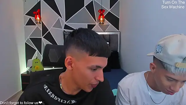 Juan Nd Steven online show from 04-24-26, 01:41