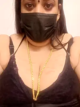 Snapshot of ashikaa_r chatting on 01-21-25, 08:43 ashikaa r online show from 01-21-25, 08:43