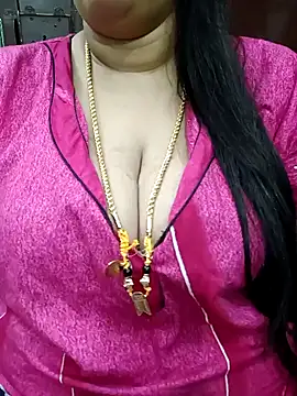 Snapshot of ashikaa_r chatting on 01-30-25, 08:31 ashikaa r online show from 01-30-25, 08:31