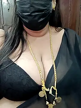 Snapshot of ashikaa_r chatting on 03-21-25, 08:17 ashikaa r online show from 03-21-25, 08:17