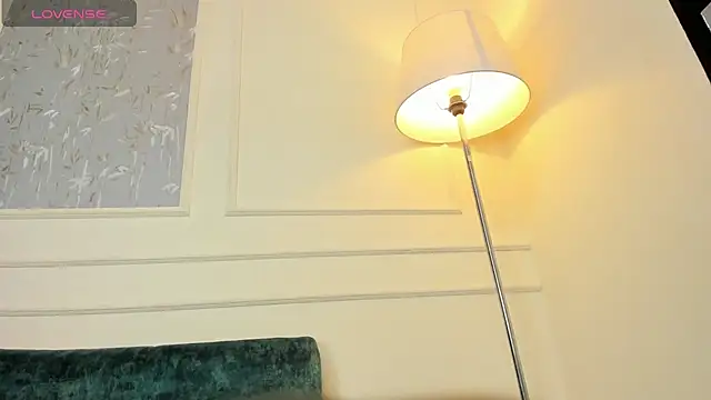 Snapshot of Lucian_Davi chatting on 03-12-25, 06:40 Lucian Davi online show from 03-12-25, 06:40