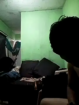 Snapshot of Alonsomadeira chatting on 09-28-25, 02:00 Alonsomadeira online show from 09-28-25, 02:00