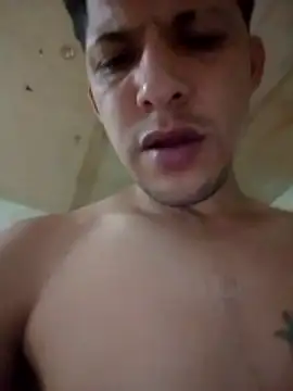 Alonsomadeira online show from 04-21-26, 11:16