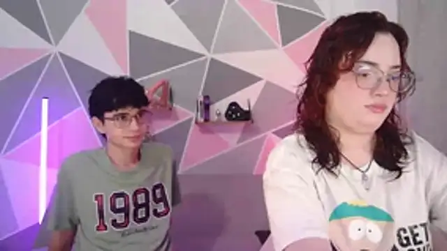 Snapshot of AndrewAnndCherry chatting on 11-29-25, 12:35 AndrewAnndCherry online show from 11-29-25, 12:35