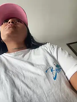 Snapshot of luisa16xxx chatting on 03-22-25, 09:31 luisa16xxx online show from 03-22-25, 09:31