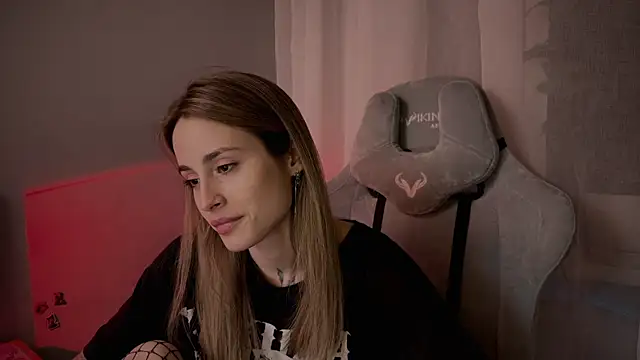 Snapshot of aviva_faith chatting on 01-25-25, 12:17 aviva faith online show from 01-25-25, 12:17