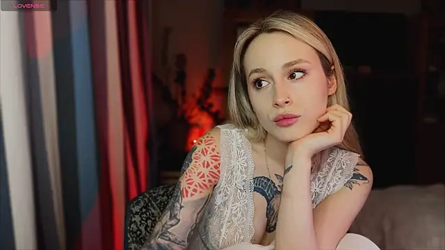 aviva faith online show from 12-21-25, 09:44