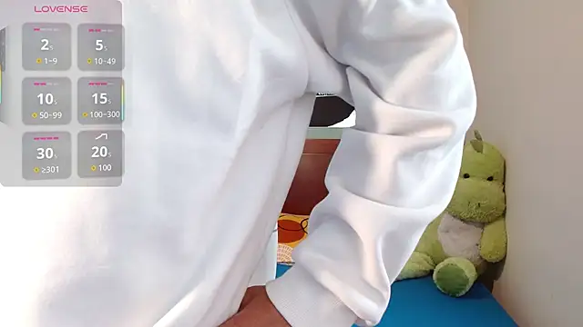 Jeffstyle18 online show from 10-30-25, 02:40