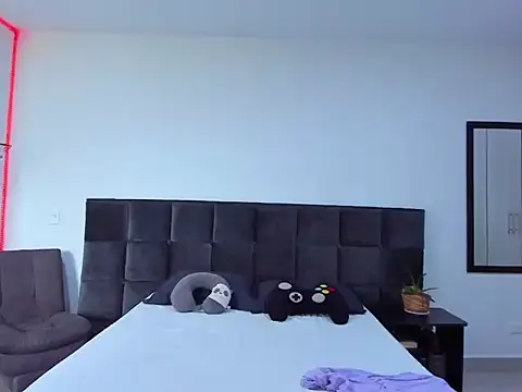 Snapshot of Alexander_Martines chatting on 11-26-25, 09:16 Alexander Martines online show from 11-26-25, 09:16