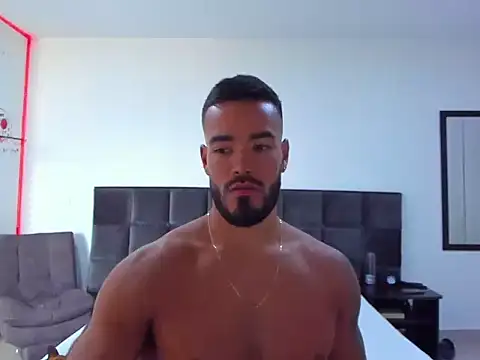 Snapshot of Alexander_Martines chatting on 12-20-25, 05:31 Alexander Martines online show from 12-20-25, 05:31