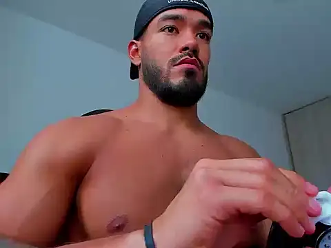 Alexander Martines online show from 04-18-26, 07:07