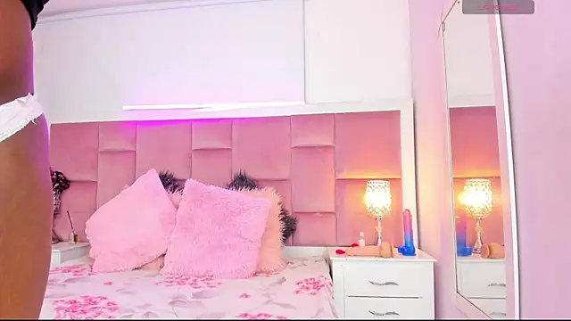 DaphneLloyd online show from 12-03-24, 07:33