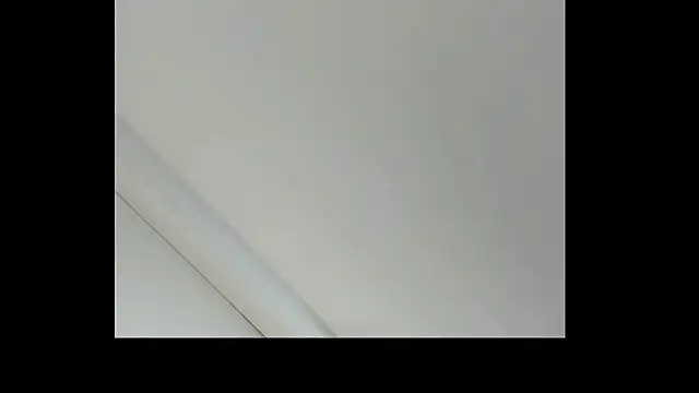 Snapshot of DaphneLloyd chatting on 04-30-26, 06:20 DaphneLloyd online show from 04-30-26, 06:20