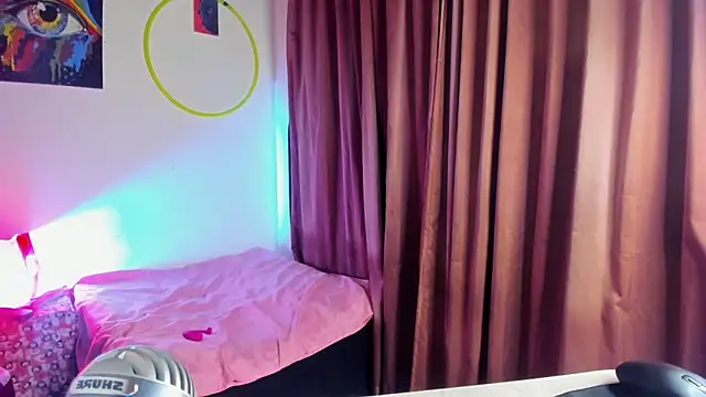 Snapshot of nicole_volkov chatting on 12-30-24, 01:26 nicole volkov online show from 12-30-24, 01:26