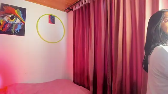 Snapshot of nicole_volkov chatting on 02-05-25, 10:55 nicole volkov online show from 02-05-25, 10:55