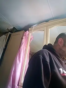 Snapshot of Dorset8360 chatting on 11-07-25, 01:00 Dorset8360 online show from 11-07-25, 01:00