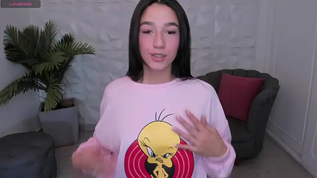 SaraaMills online show from 01-17-25, 07:27