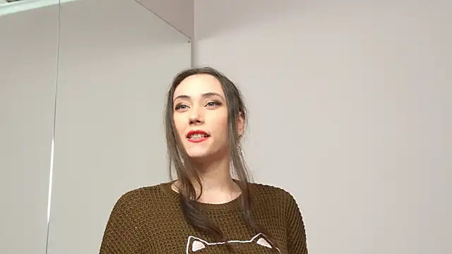 AliceMunro online show from 02-09-25, 02:06