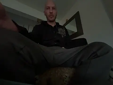 Snapshot of Germankink chatting on 02-24-25, 04:36 Germankink online show from 02-24-25, 04:36