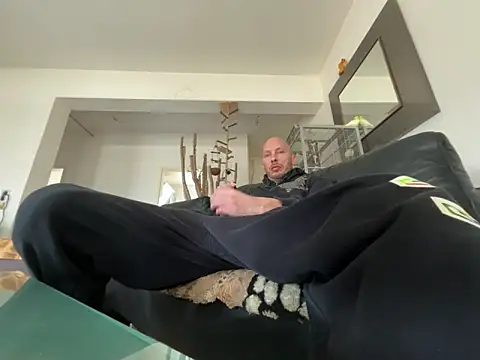 Snapshot of Germankink chatting on 03-15-25, 09:41 Germankink online show from 03-15-25, 09:41