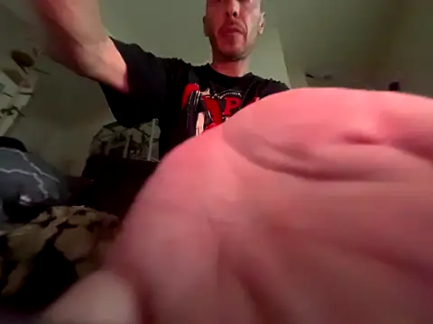 Snapshot of Germankink chatting on 10-28-25, 03:36 Germankink online show from 10-28-25, 03:36