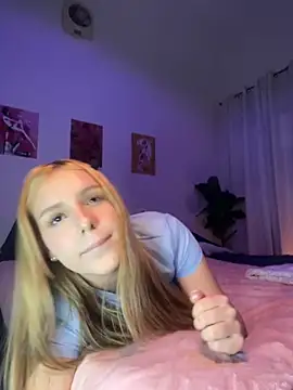 AlinaCarter online show from 10-15-25, 11:49