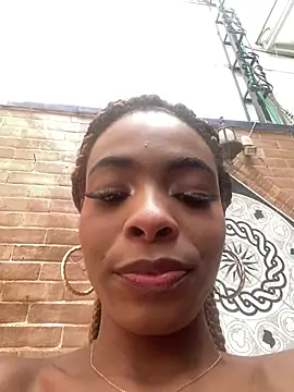 Snapshot of adaraSmiith chatting on 01-07-25, 06:03 adaraSmiith online show from 01-07-25, 06:03