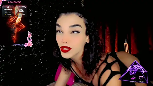Snapshot of the-horus-girl chatting on 06-13-26, 03:43 the-horus-girl online show from 06-13-26, 03:43
