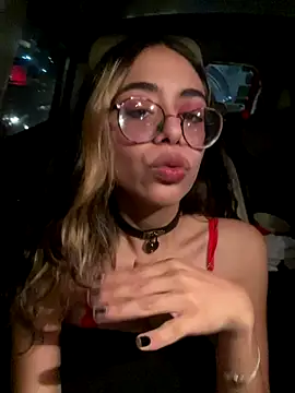 Nenitalinda69 online show from 12-22-25, 02:30