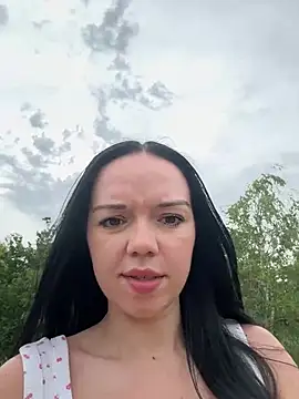 Snapshot of Vanesskaa chatting on 06-22-26, 04:59 Vanesskaa online show from 06-22-26, 04:59
