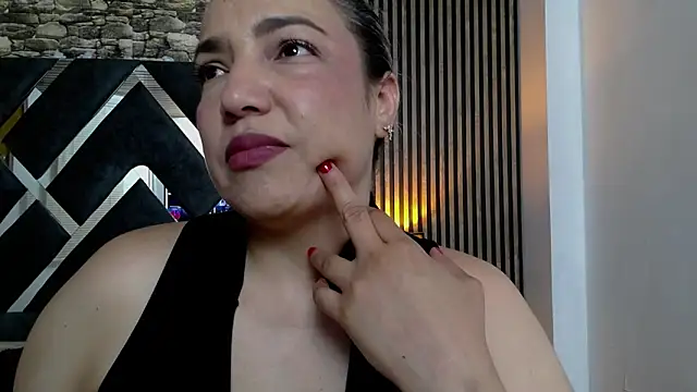 marie hss online show from 03-25-26, 08:04