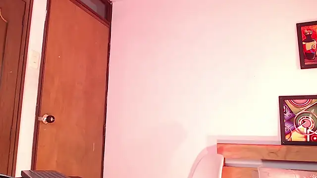 LittleButterfly19 online show from 12-03-24, 03:44