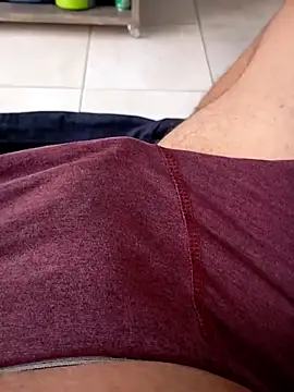 chesaremald1 online show from 02-24-25, 08:25