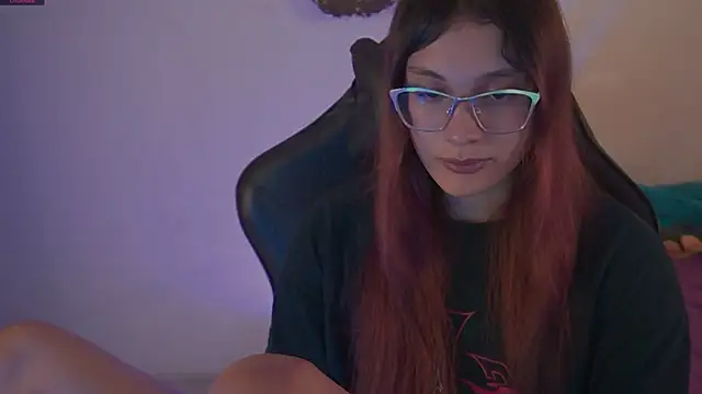 Snapshot of xofix chatting on 12-15-24, 10:15 xofix online show from 12-15-24, 10:15