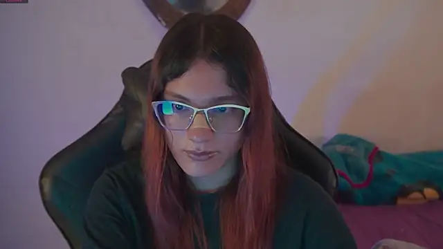 Snapshot of xofix chatting on 12-16-24, 10:29 xofix online show from 12-16-24, 10:29